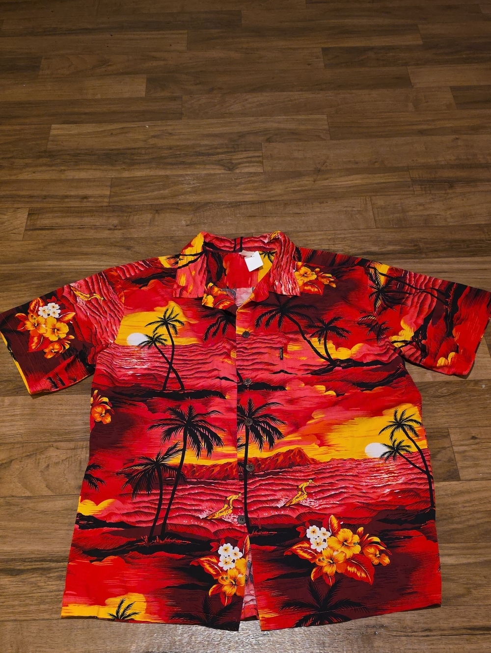 Red Tropical Print Short Sleeve Button-Down Shirt